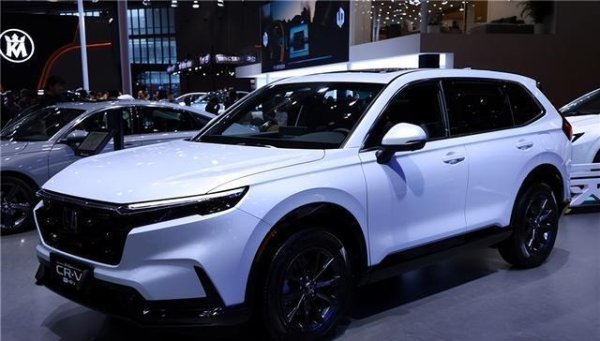 达宝优配 20万家用SUV纠结症？我试驾5款车后选了东风本田CR-V